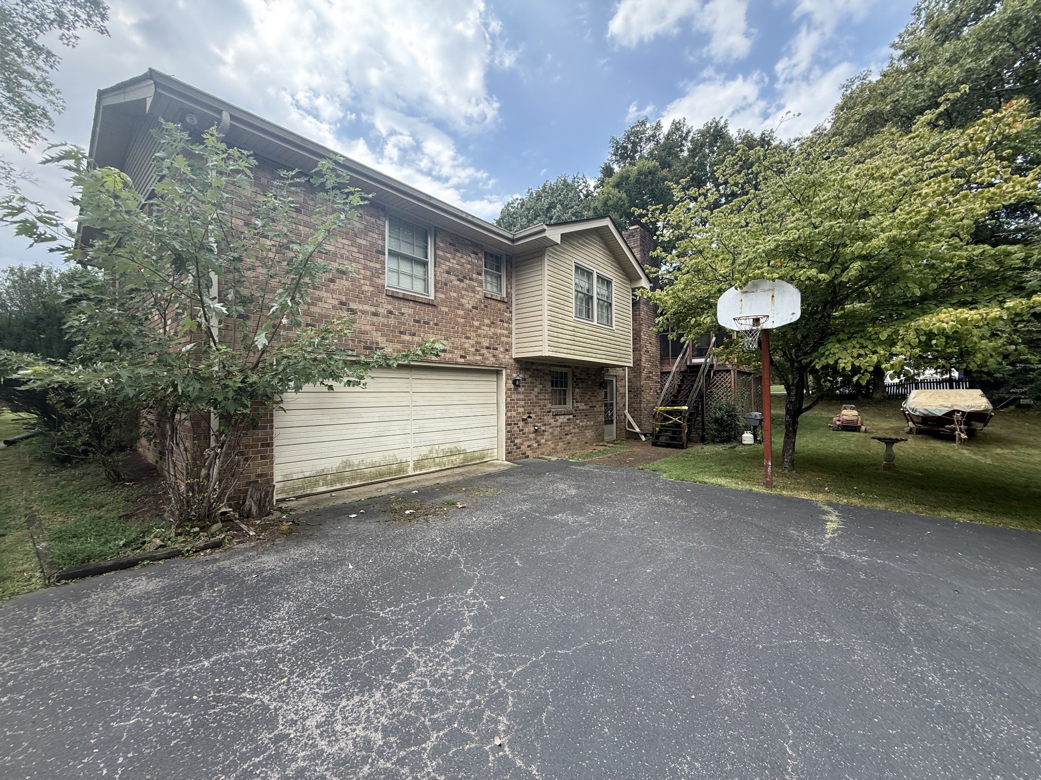 131 Bluegrass Pkwy