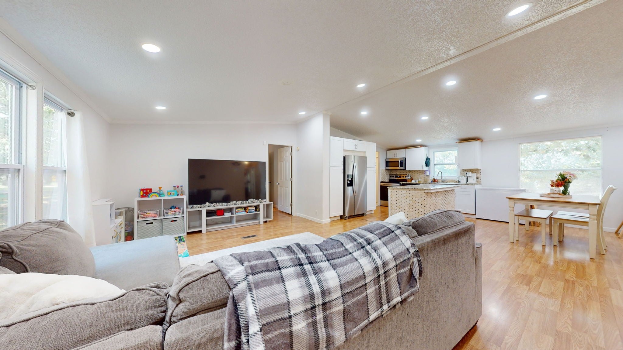 1931 Hugh Hunter Rd