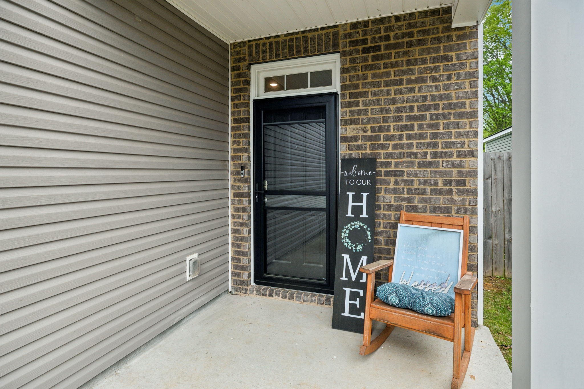 528 Spangler Ln