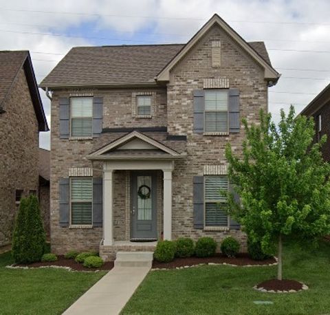 1050 Paddock Park Cir Gallatin TN 37066