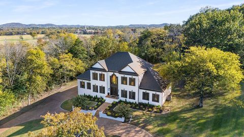 5093 Heathrow Blvd Brentwood TN 37027