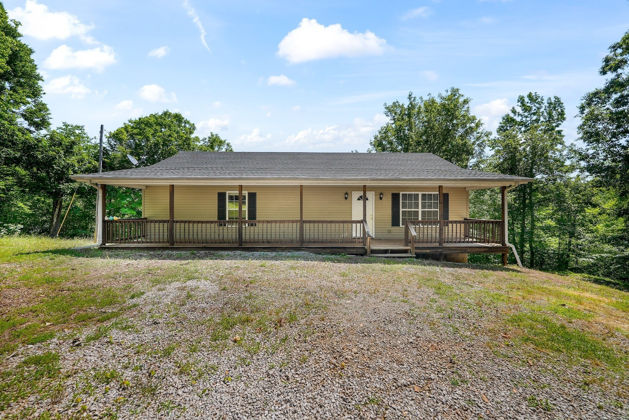 24 Charlsie Ln