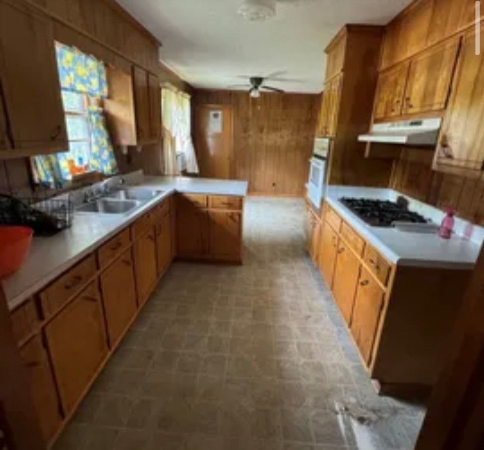 2168 Jefferson Rd