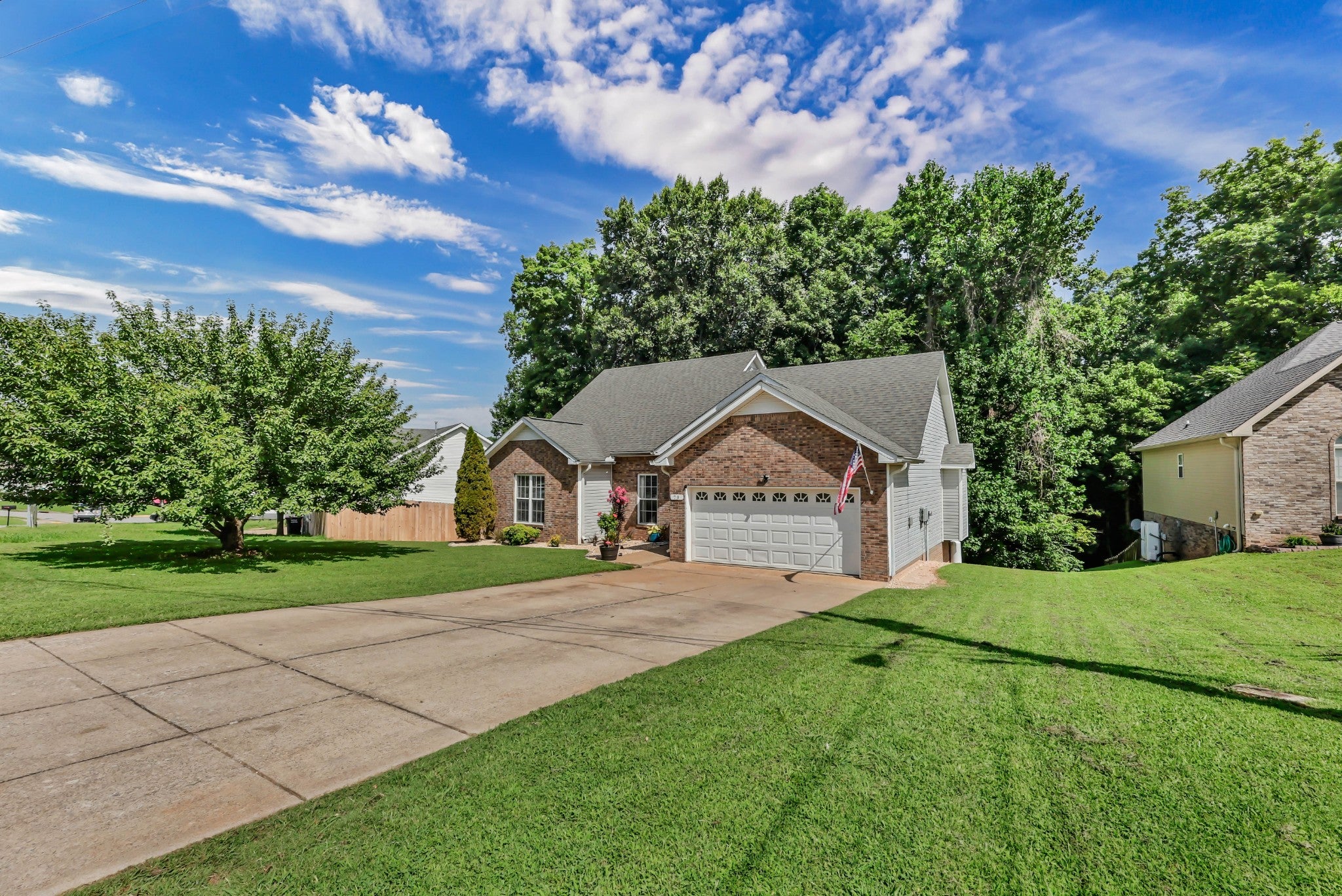 79 West Dr