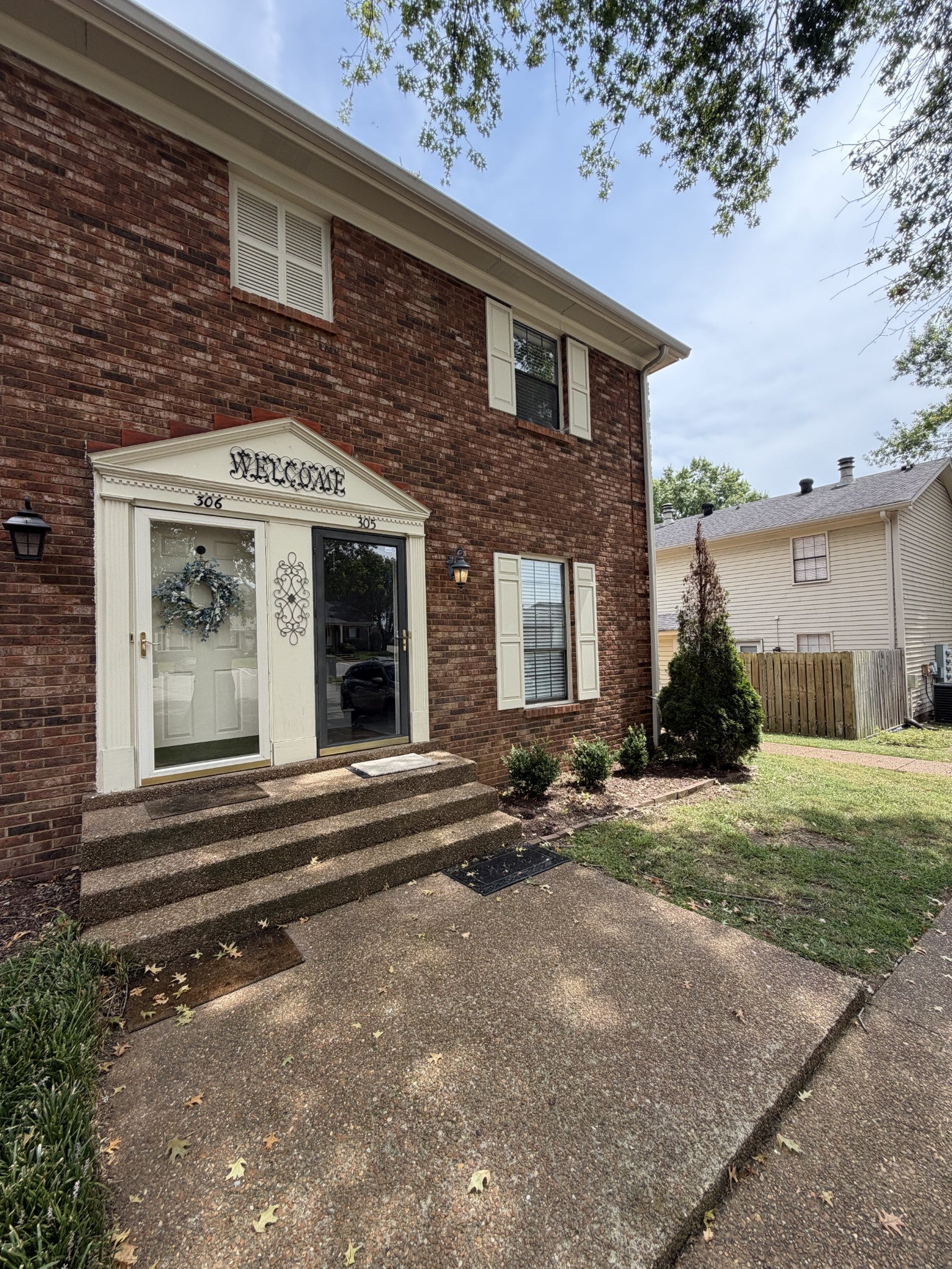 305 Brentwood Pt