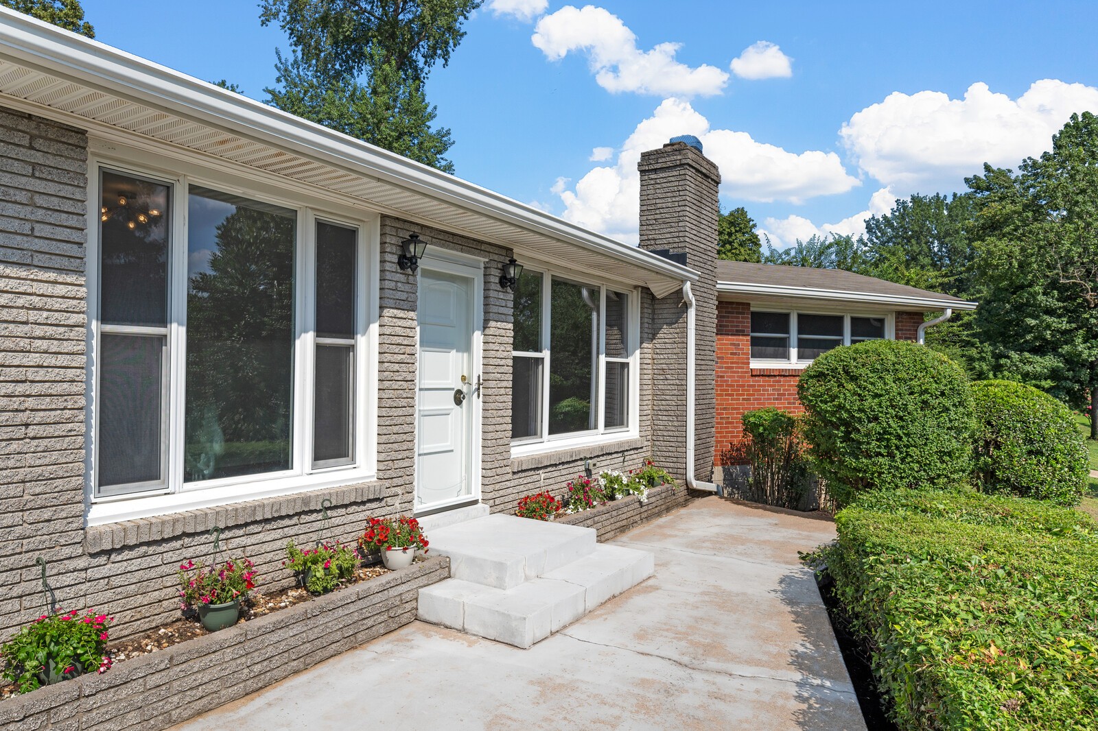 205 Bermuda Dr