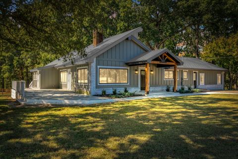 168 Oliver Smith Rd Flintville TN 37335