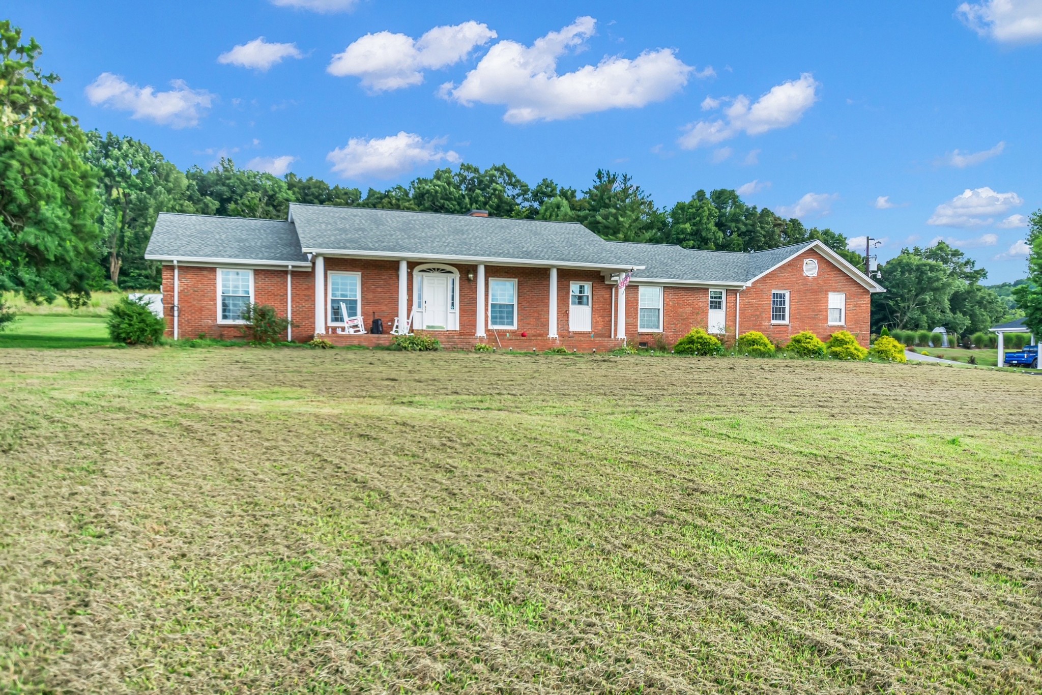 127 Cornerstone Pl