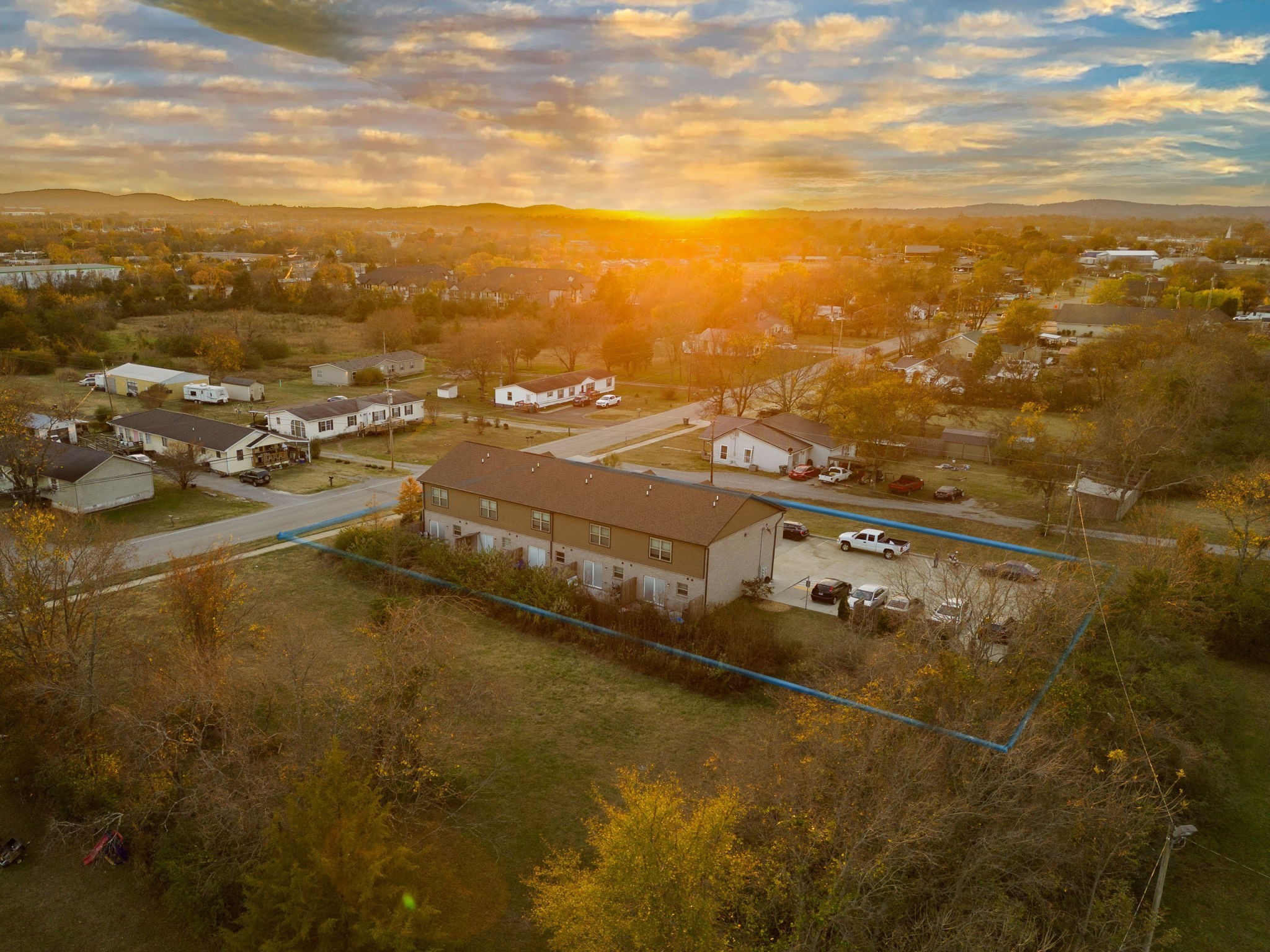 935 Bluebird Rd