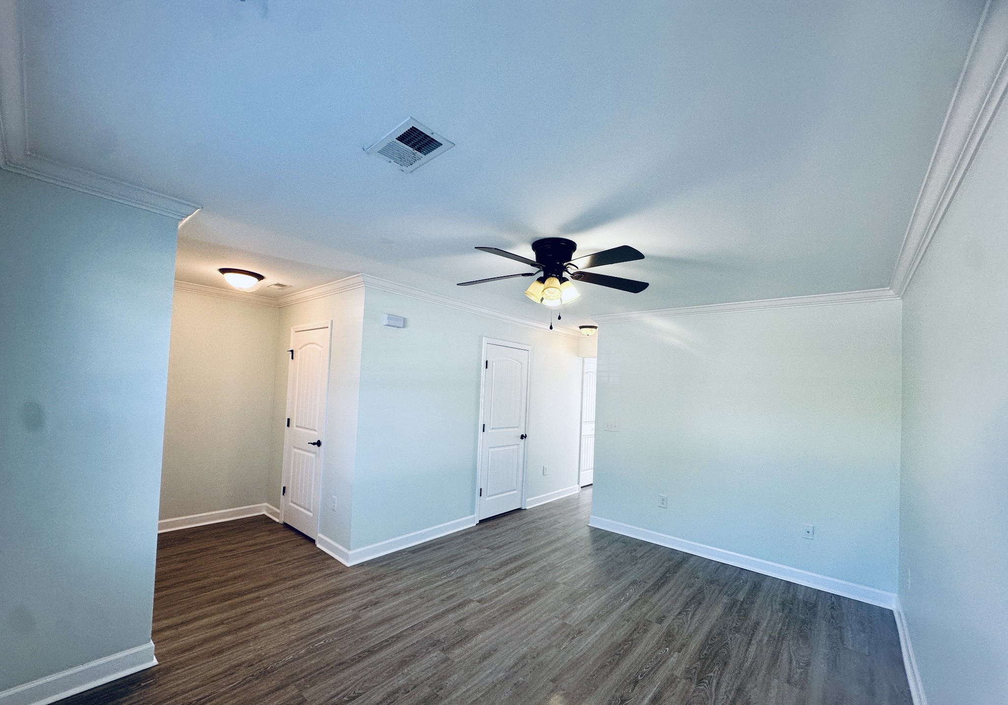 935 Bluebird Rd