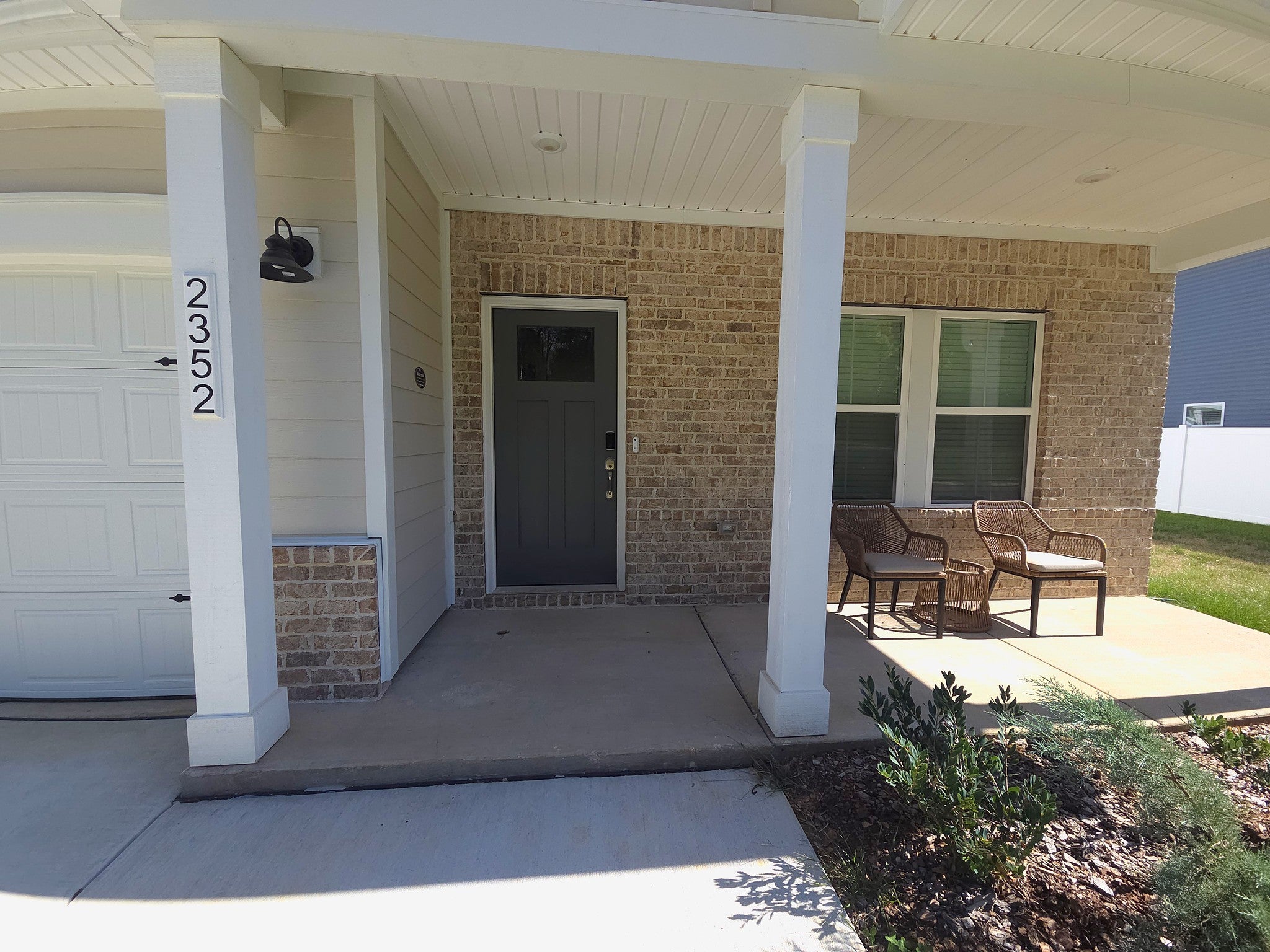 2352 Woodmeadow Dr