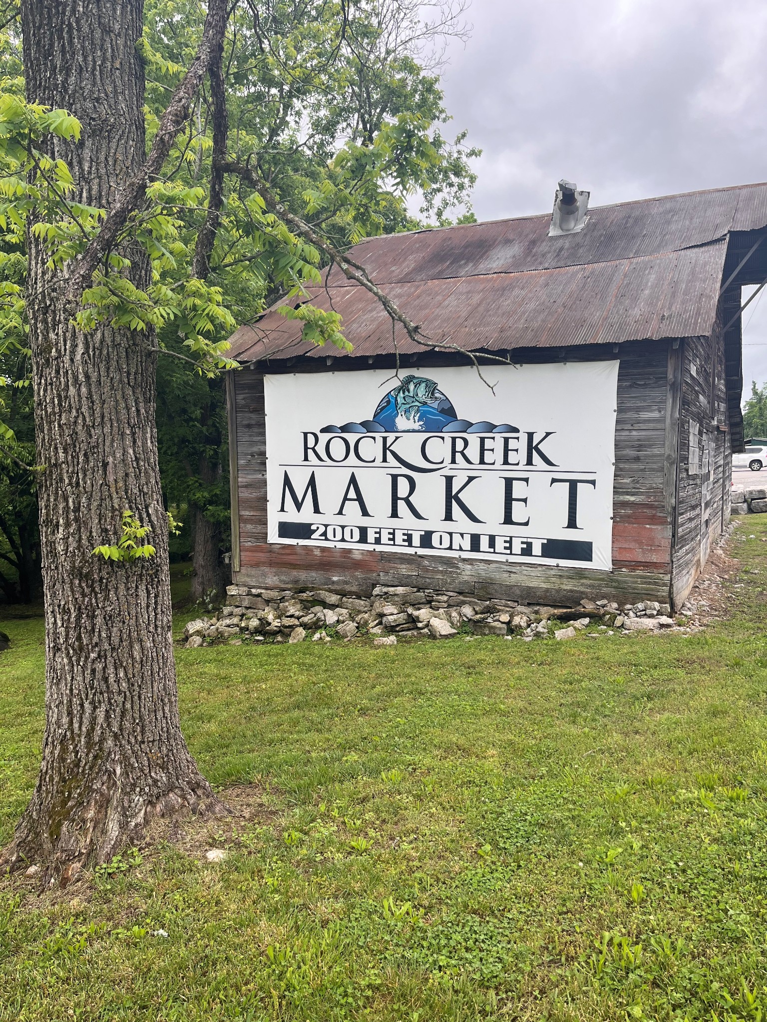 2465 Verona Caney Road