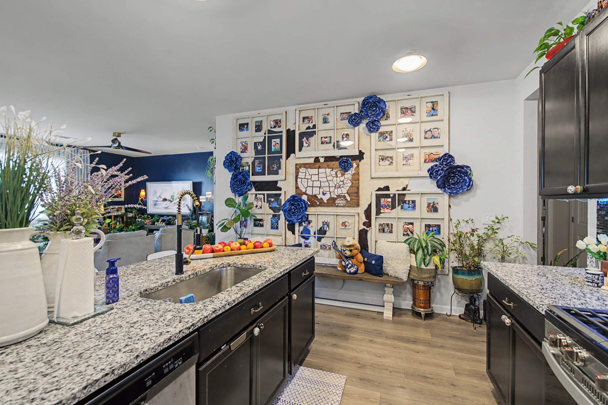 5664 Hickory Woods Dr