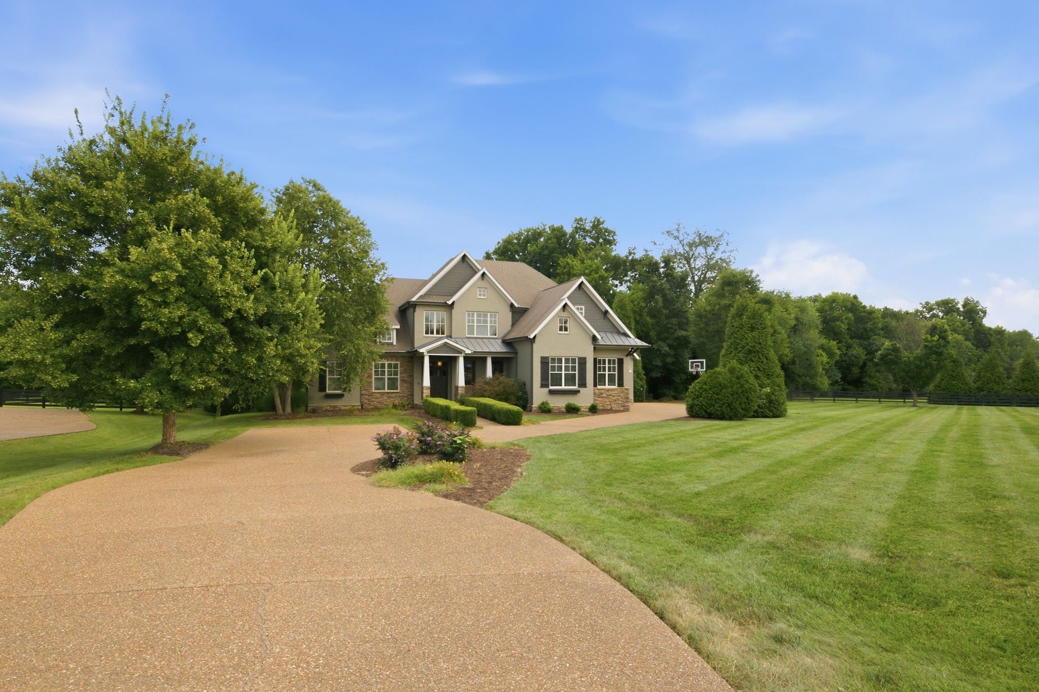 4509 Hyannis Ct