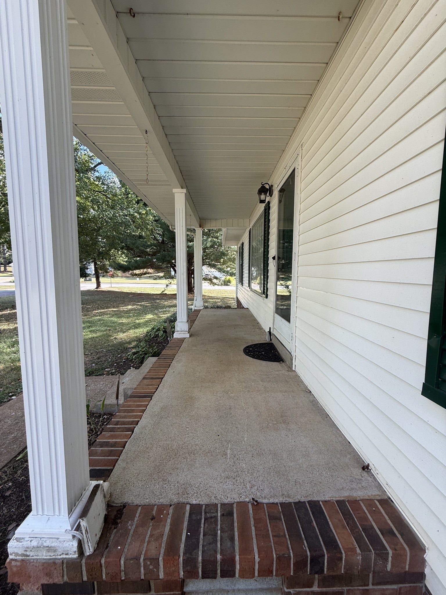 601 Herb Dr
