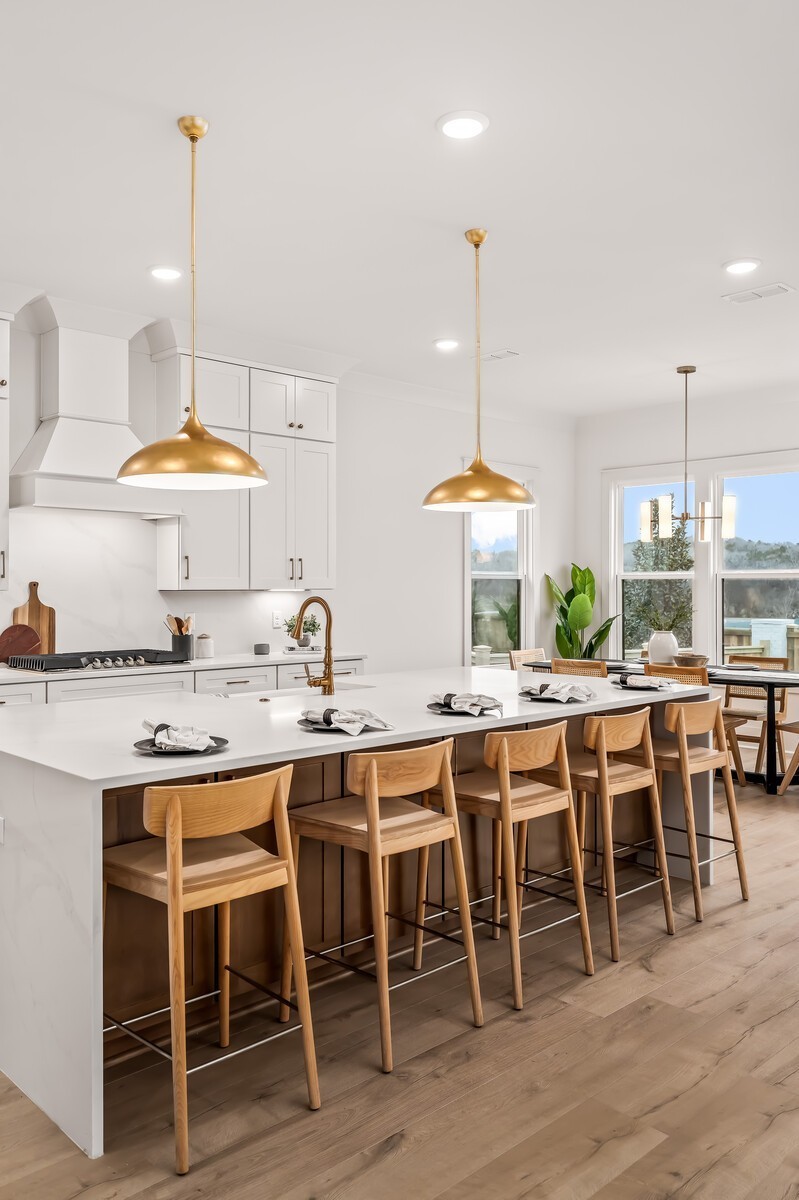 5008 Fairhaven Cir