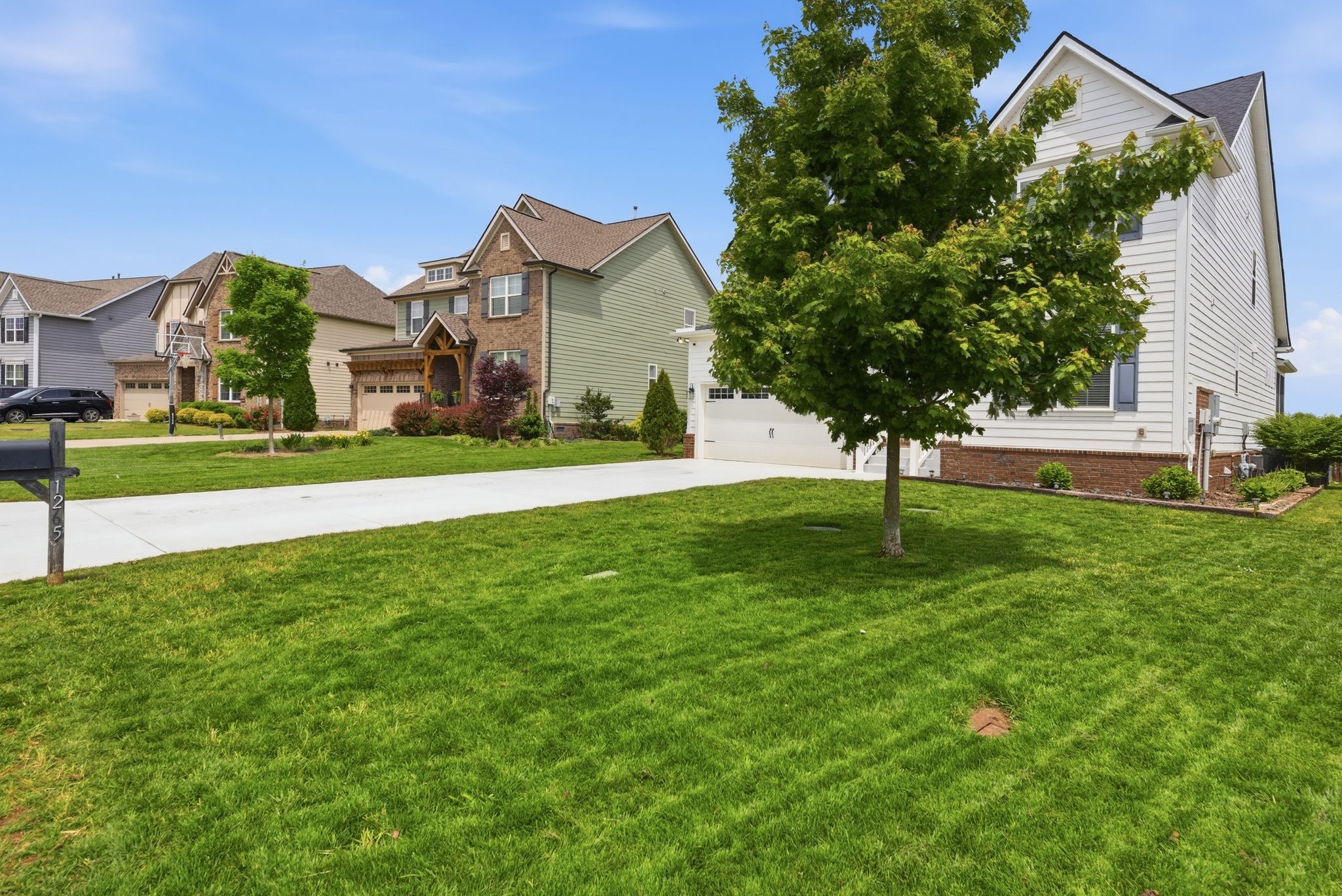 1265 Cotillion Dr