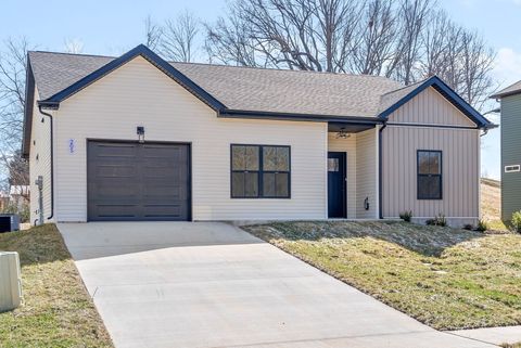 205 Wayne Hall Road Clarksville TN 37040