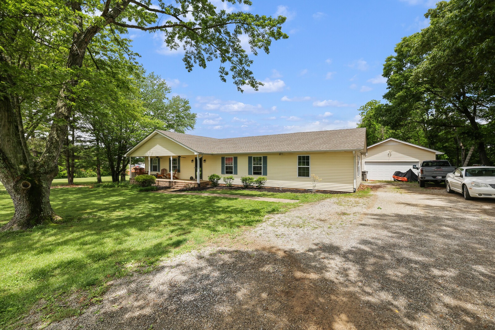 335 Jim Courtney Rd
