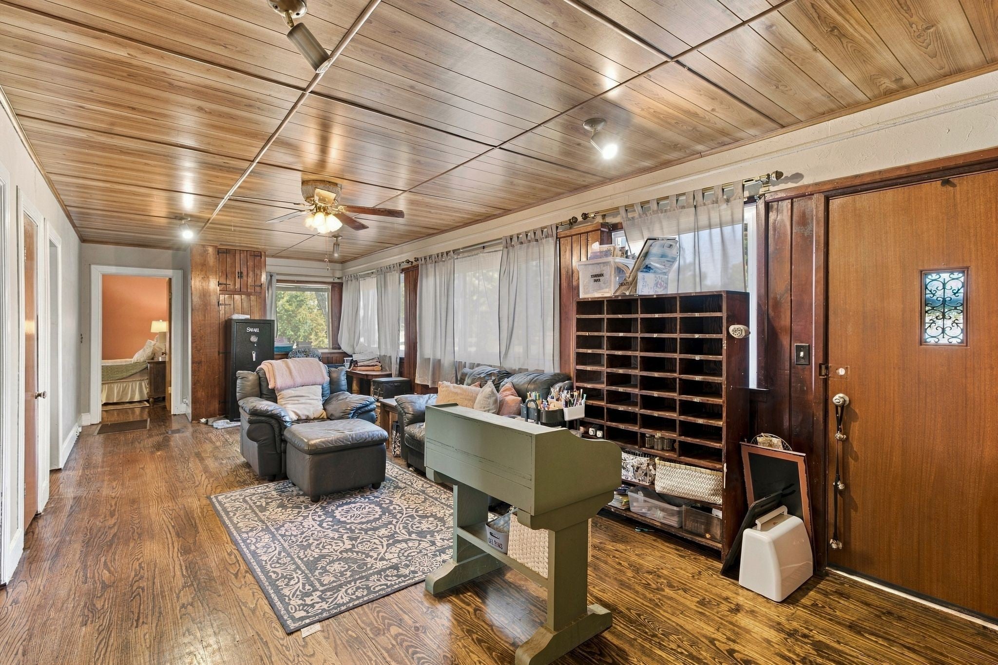41 Curtis Chapel Rd
