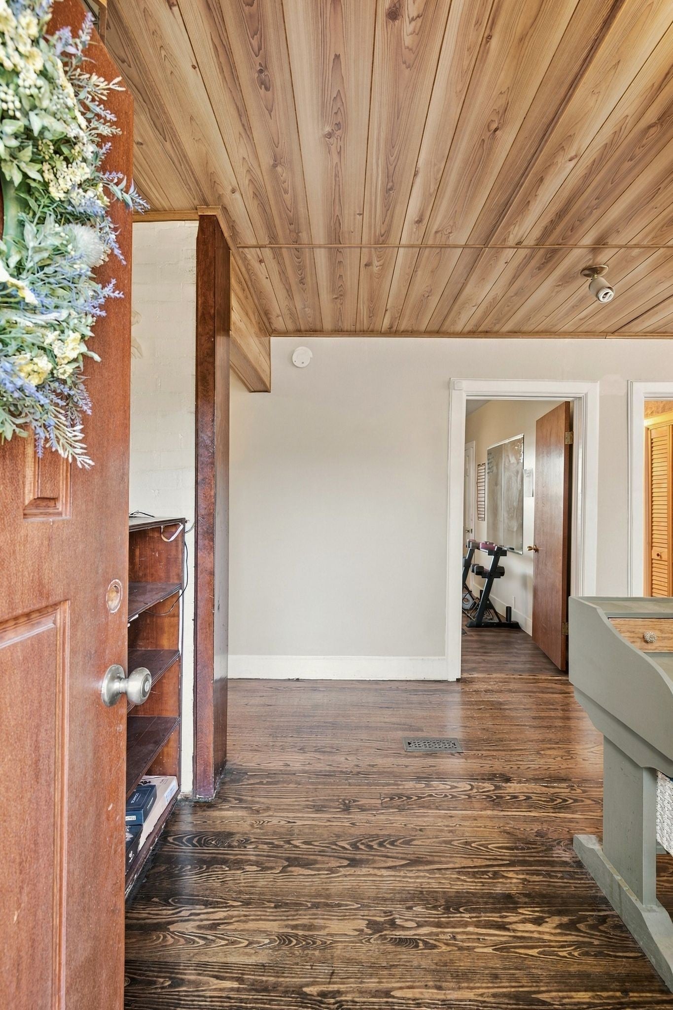 41 Curtis Chapel Rd