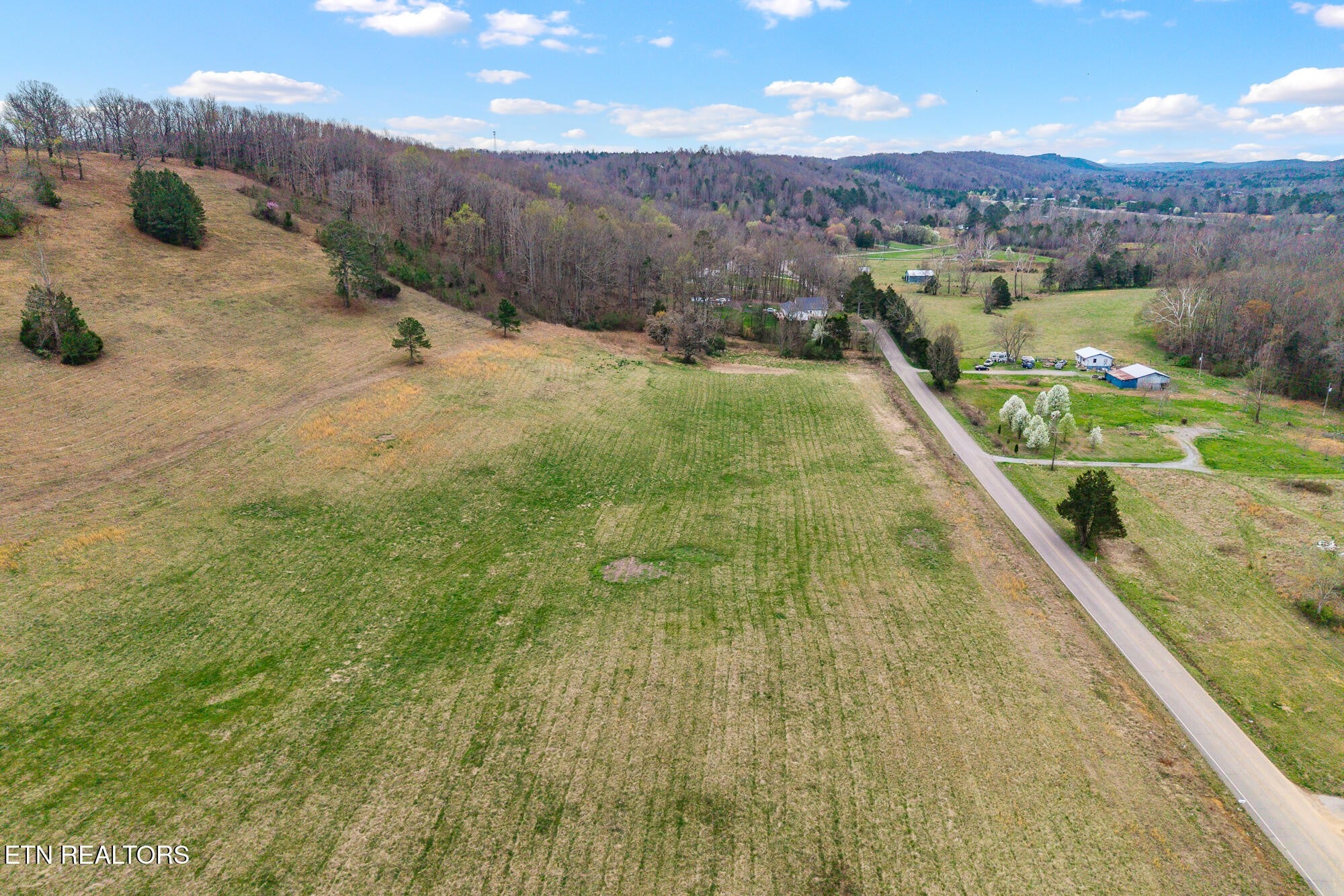1 N Nopone Valley Rd