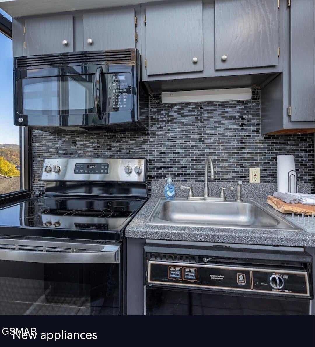 354 E Holly Ridge Road 603