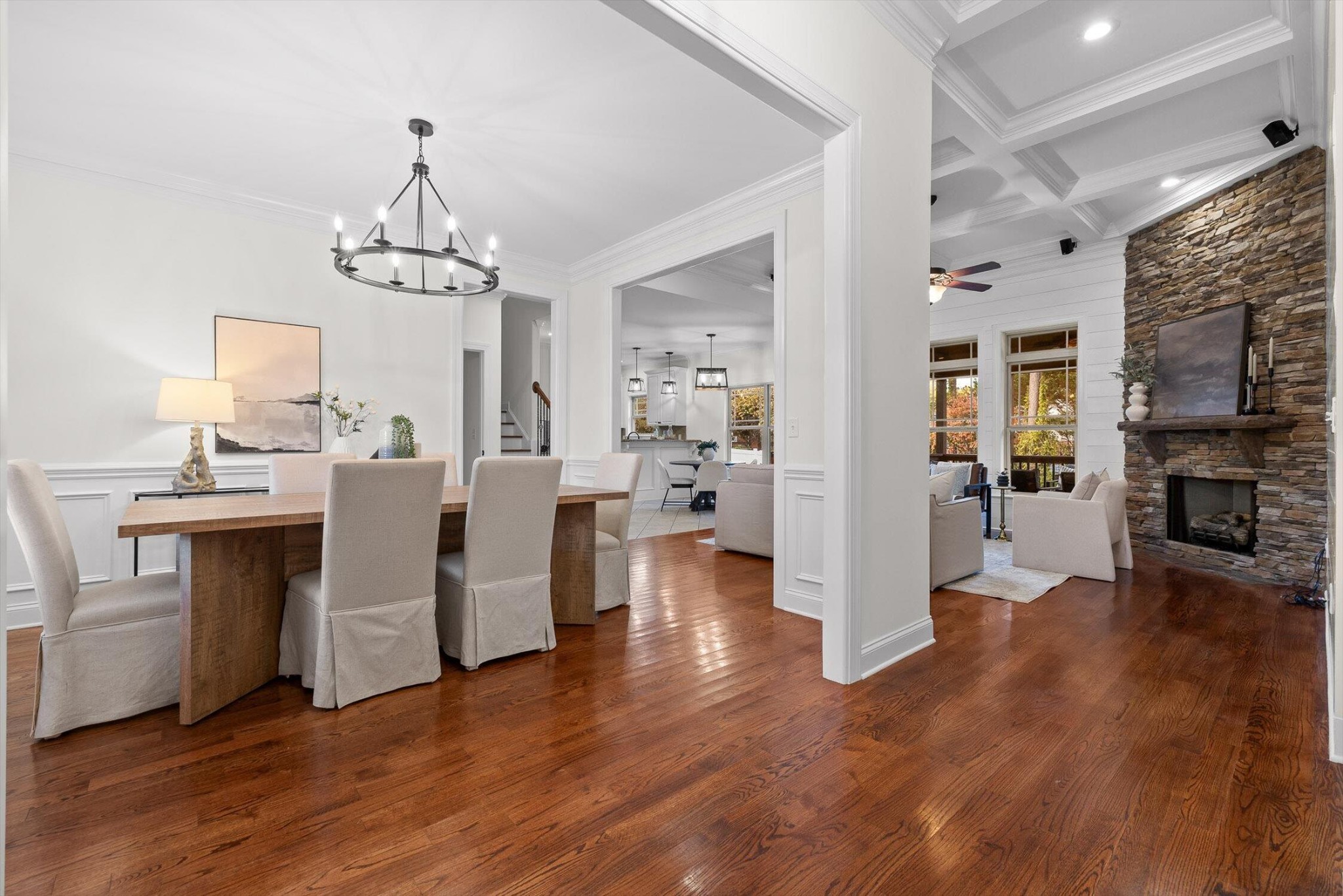 9537 Rookwood Circle