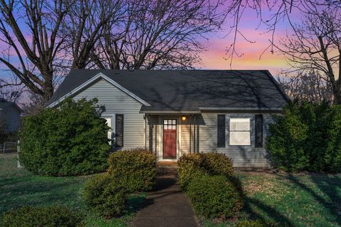 404 Gibson St Portland TN 37148