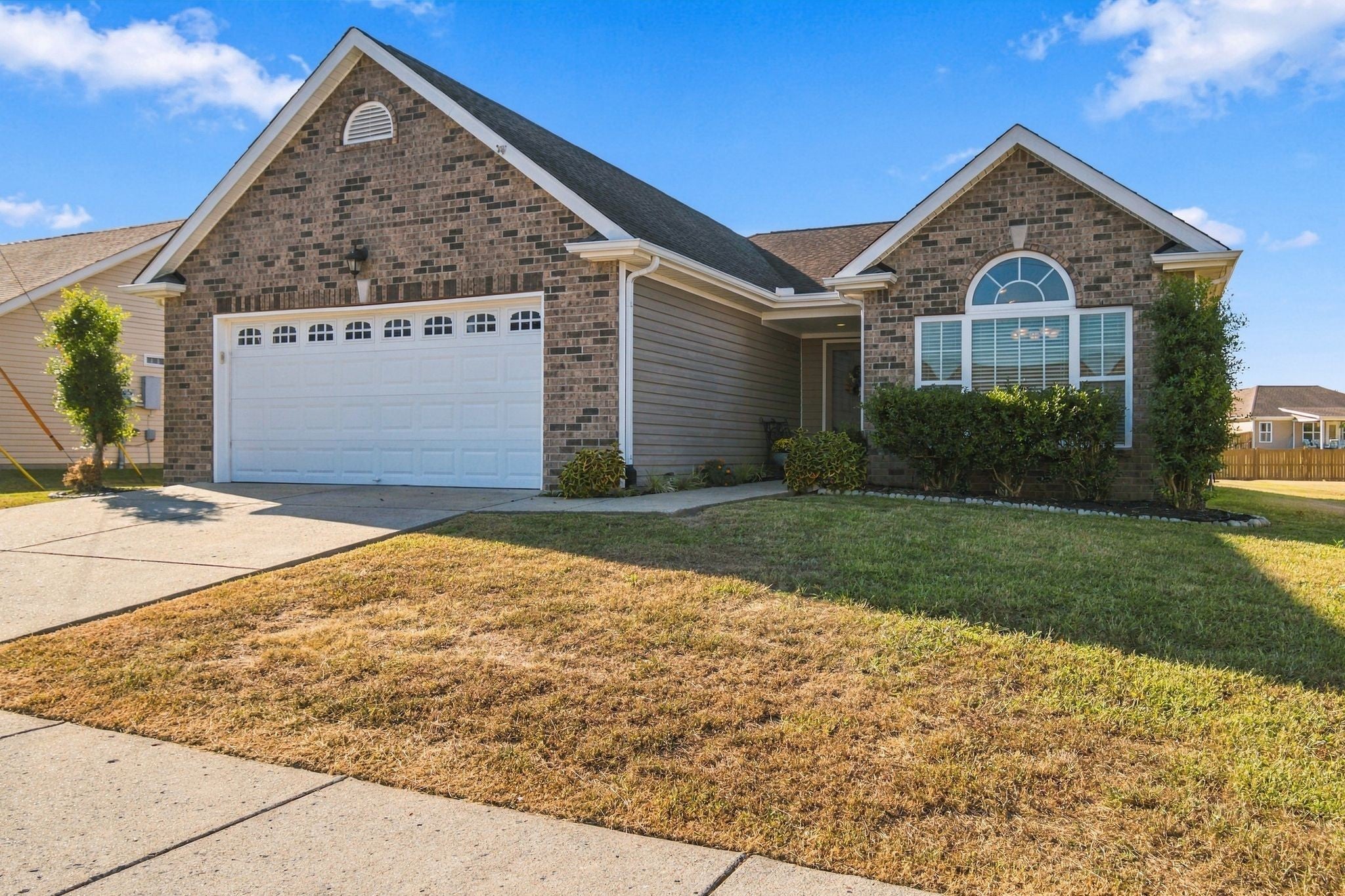 1472 Standish Dr
