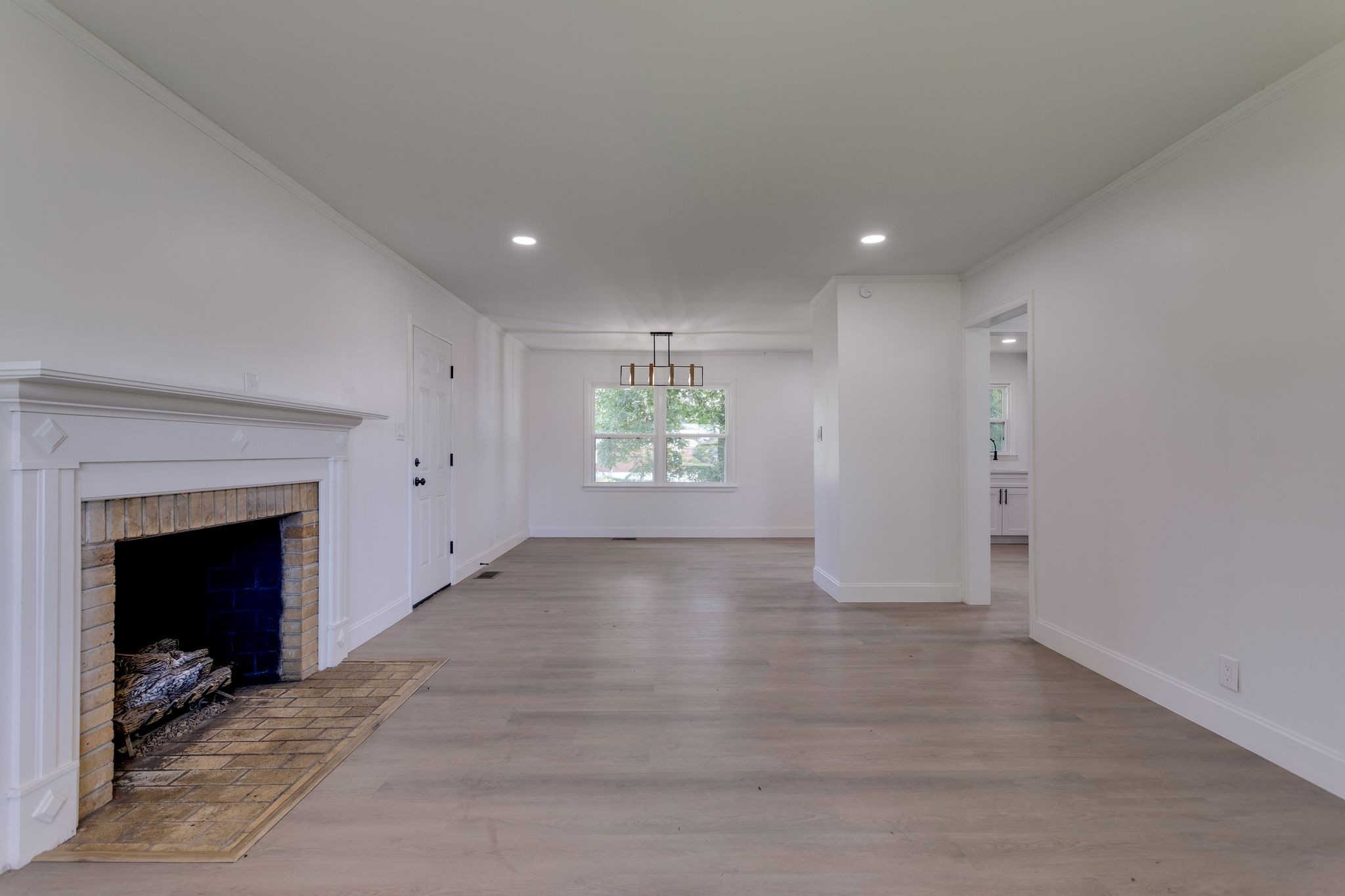 210 Porter Cir