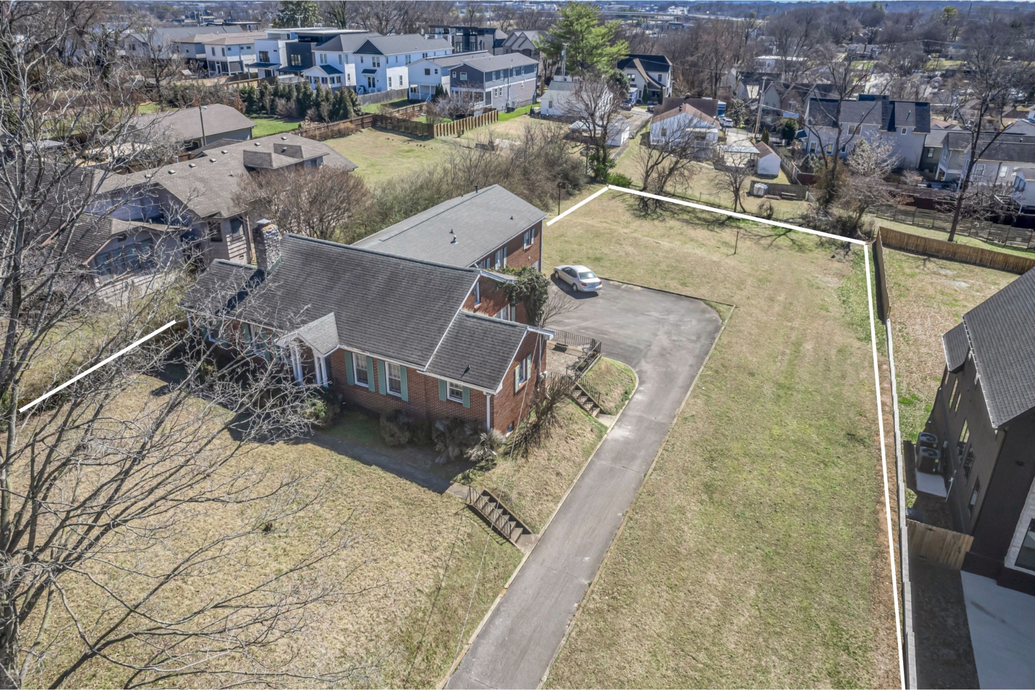 945 Inverness Ave SW