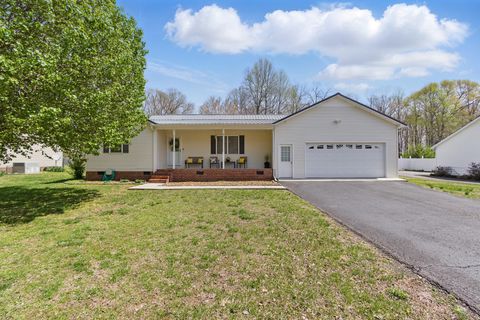 199 Oak Hills Dr Tullahoma TN 37388