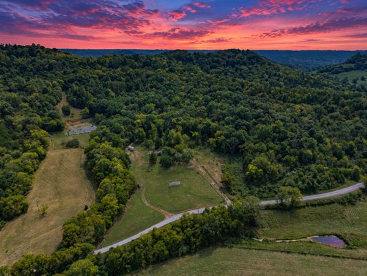 207 WELLS HOLLOW RD, PETERSBURG, TN 37144 - Image 242e86efc8a2cbff14eaf3aa539fead0/1881745279