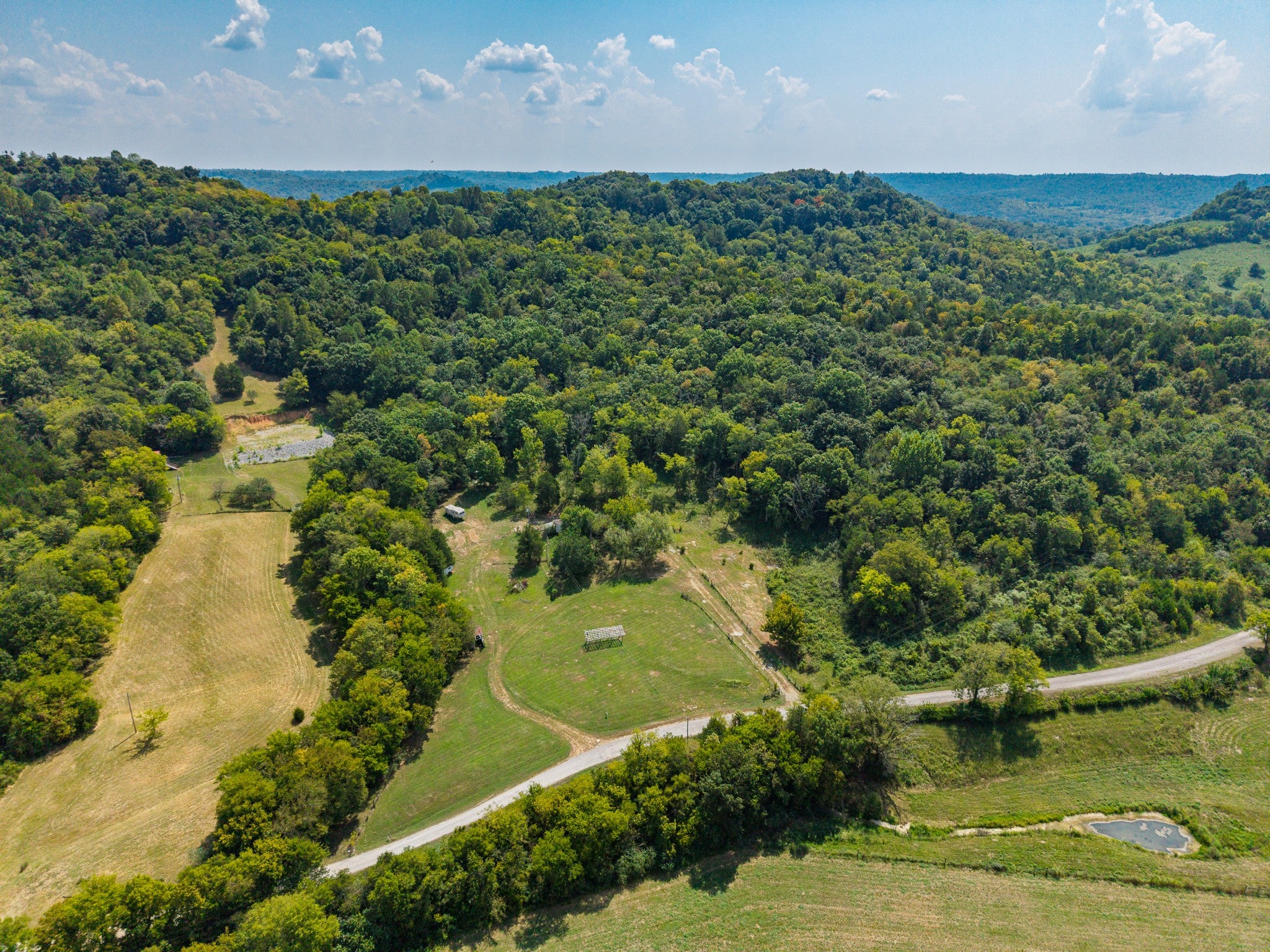 207 Wells Hollow Rd