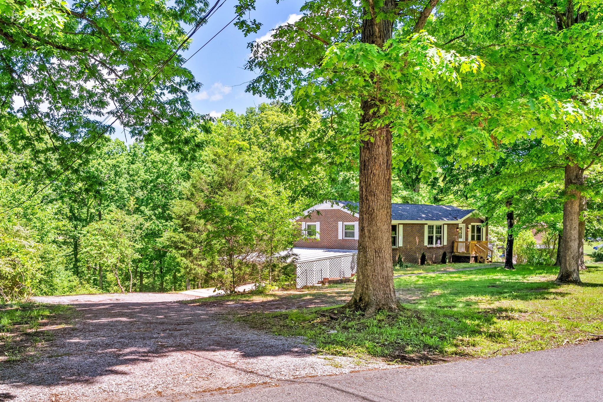 1310 Dogwood Dr