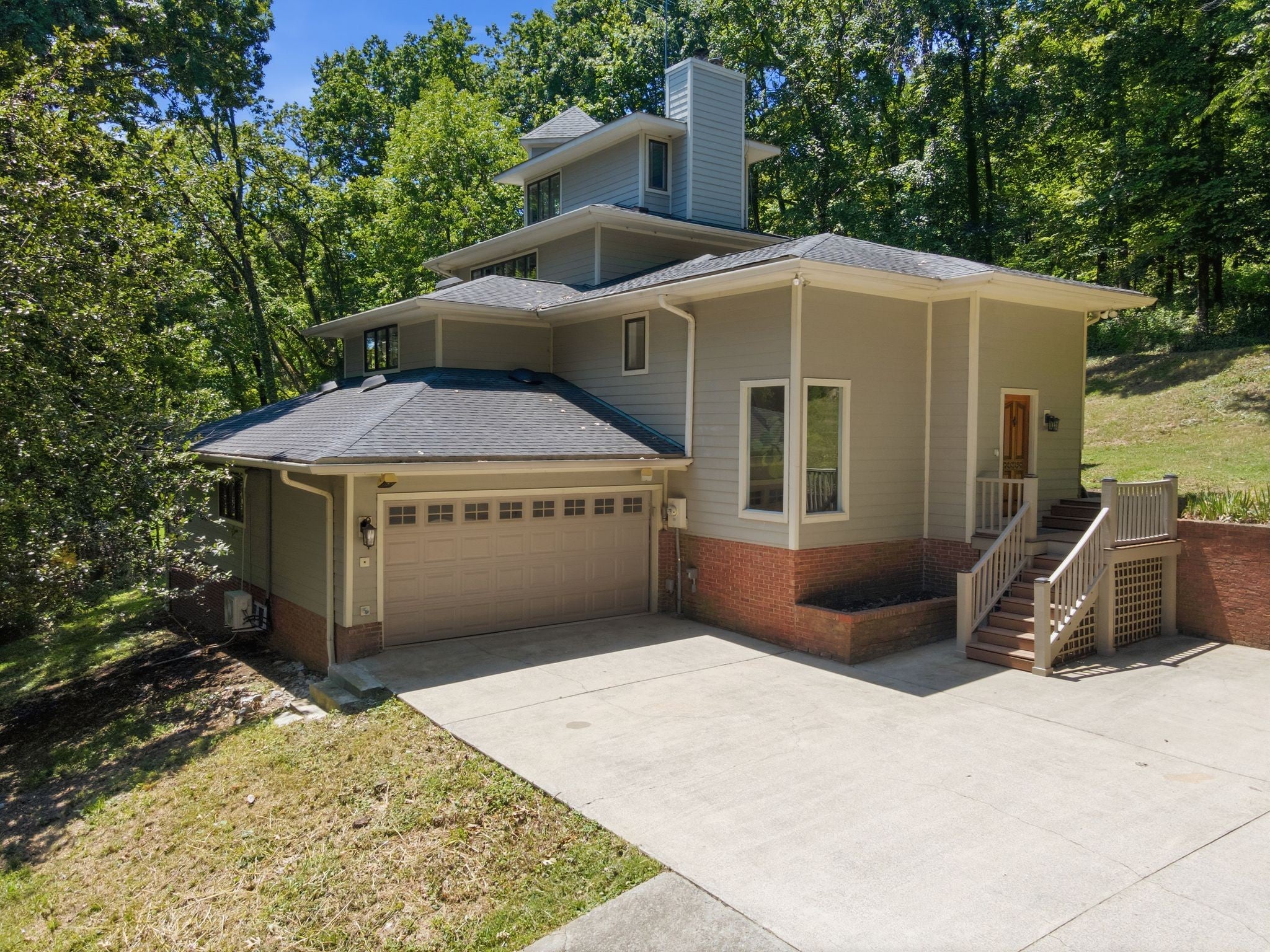 2261 Skinner Rd