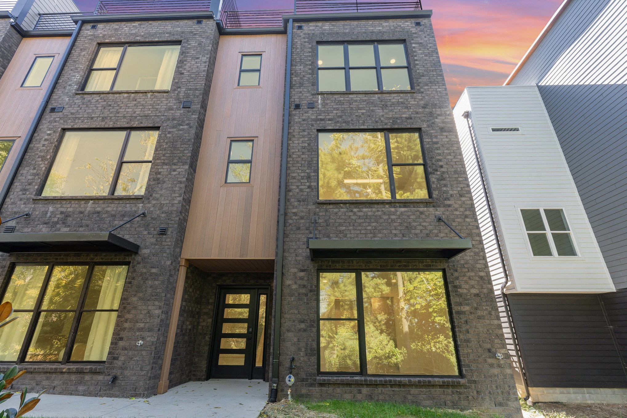 546F Rosedale Ave 20