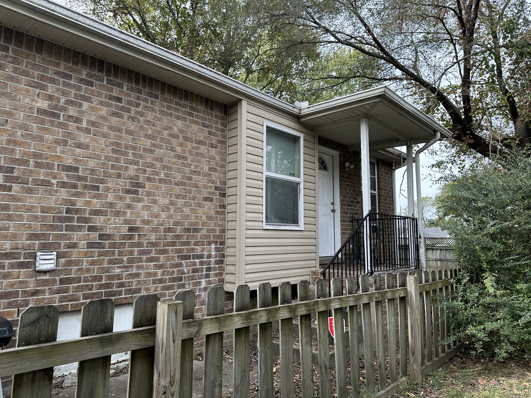 215 Ensley Ave