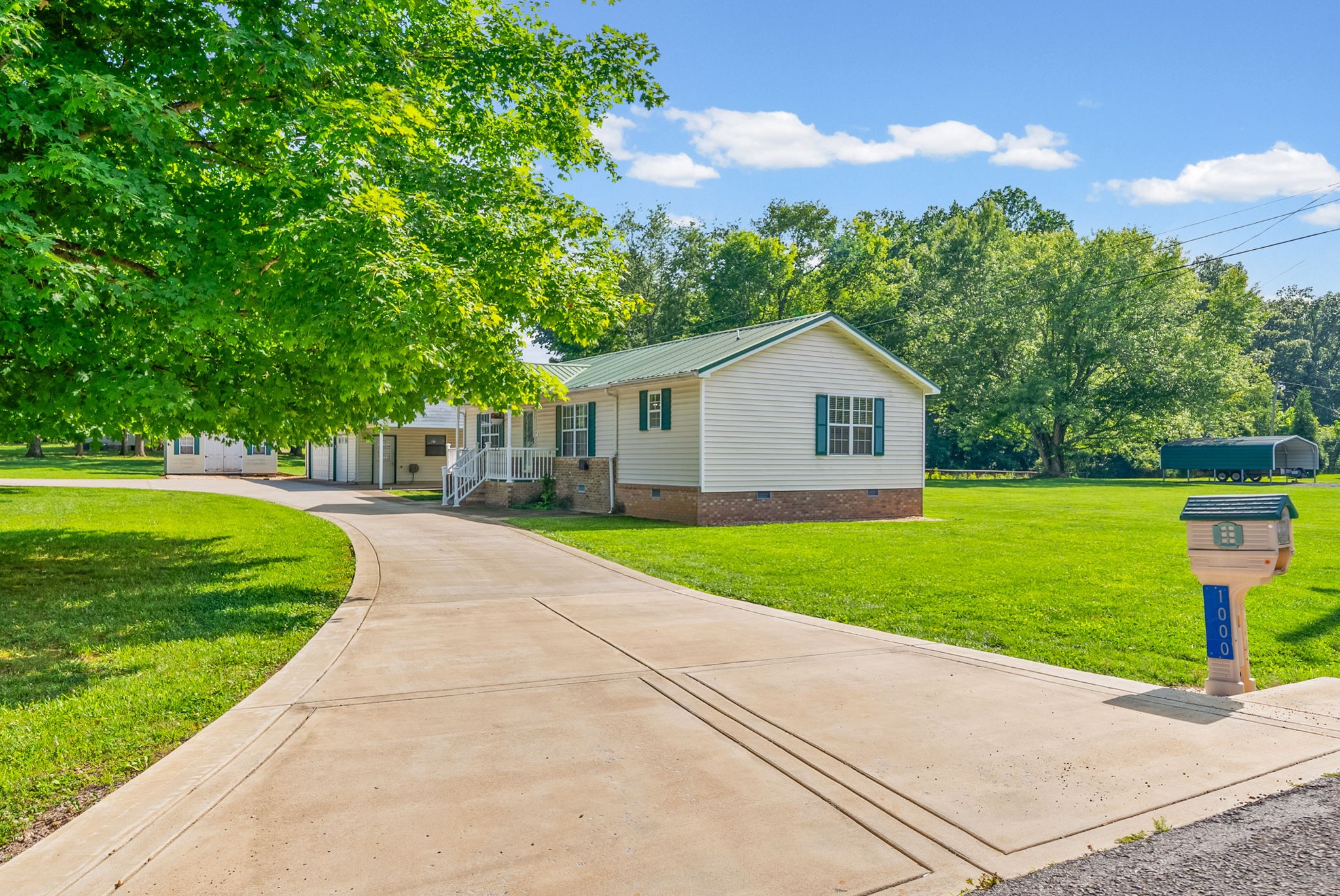 1000 Kay Rd