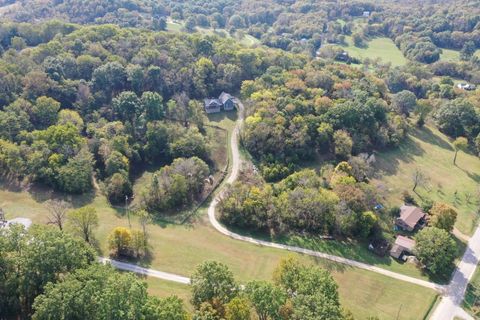 1234 Cliff Amos Rd Spring Hill TN 37174