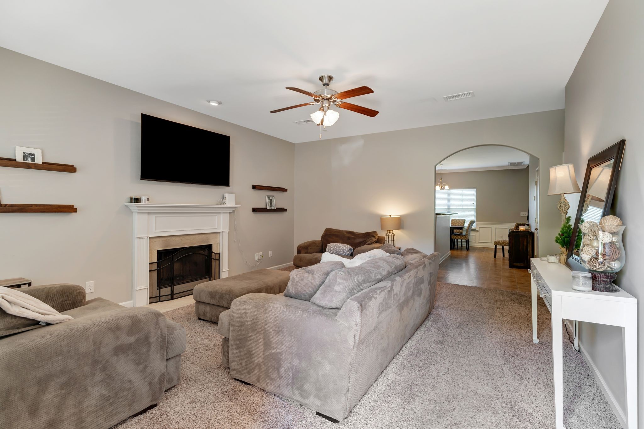 400 Stratford Park Blvd