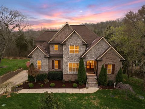 308 Cedar Hollow Ct Lebanon TN 37087