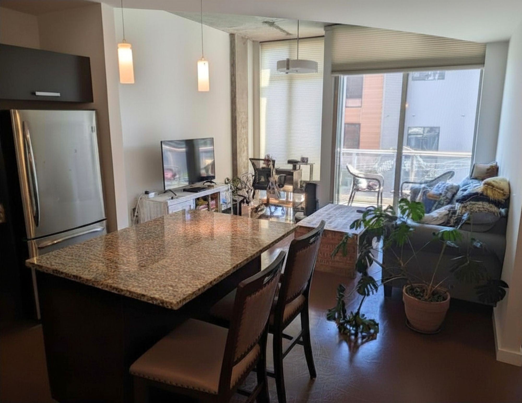 Search Listings 4 600 12th Ave S 611