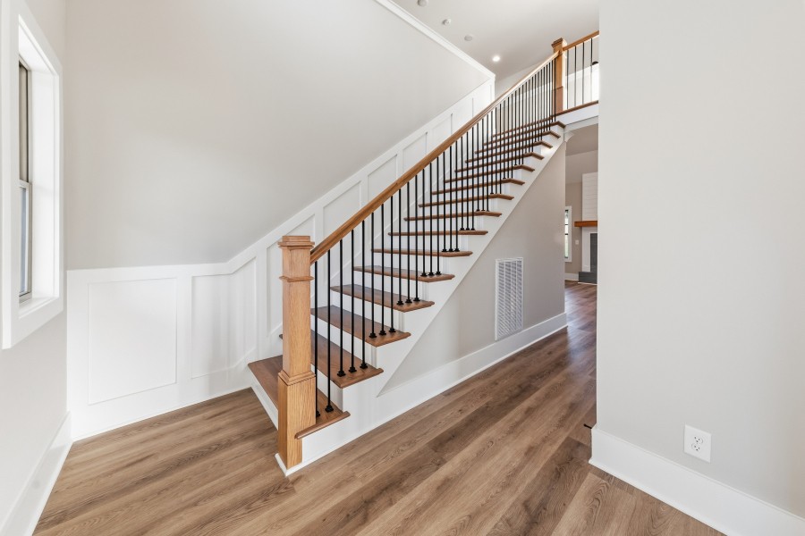 1645 Sulphur College Rd