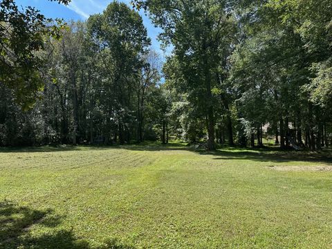 3035 Huntsville Hwy Fayetteville TN 37334