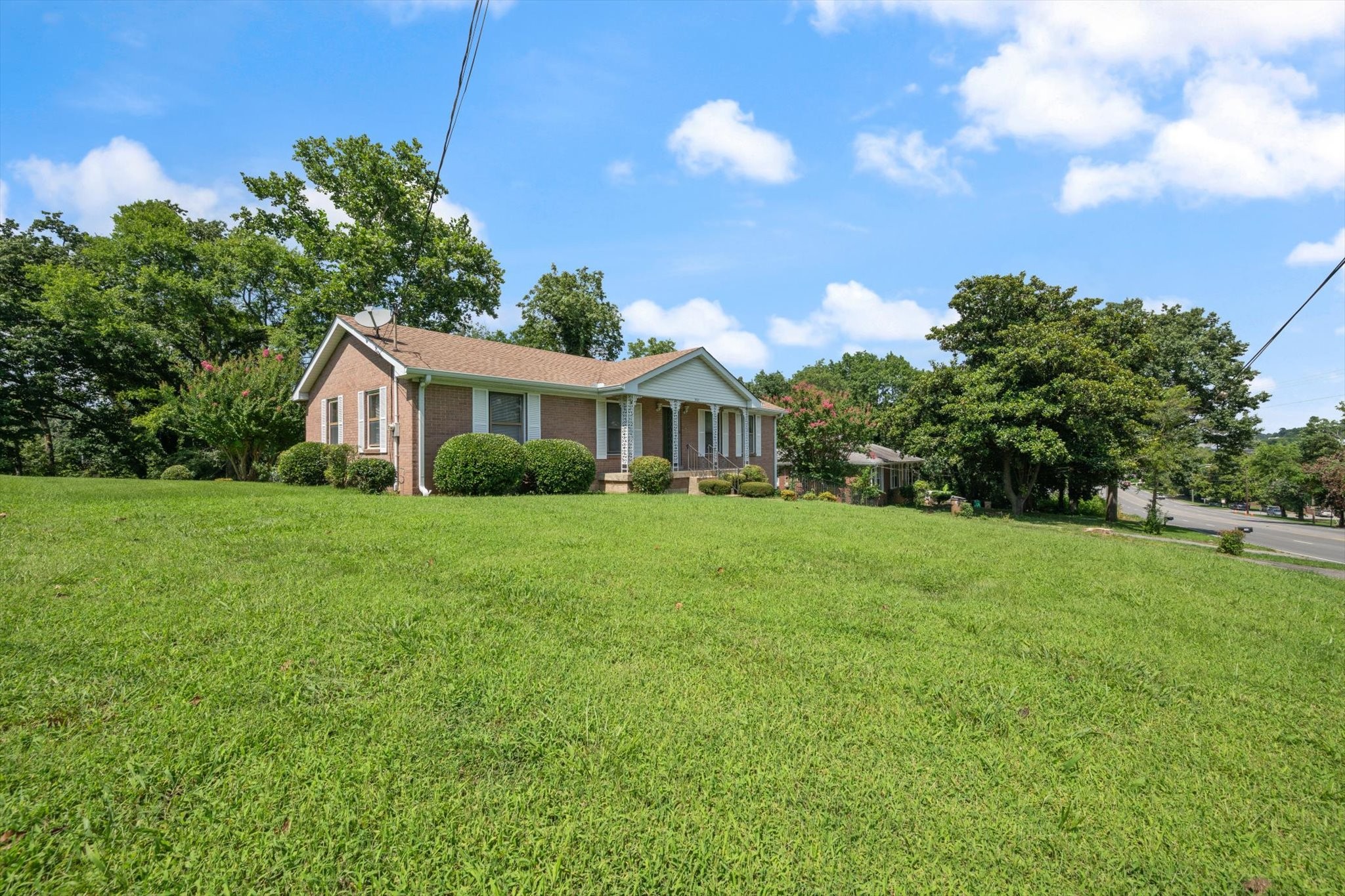 502 Harding Pl