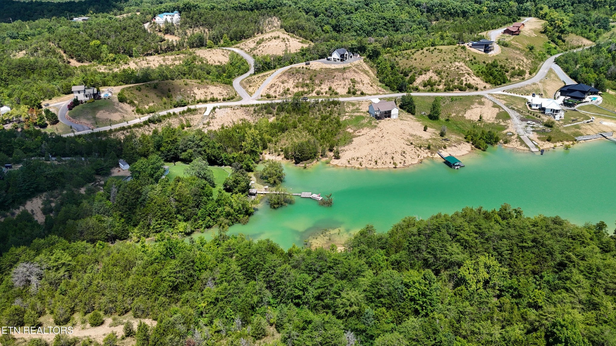 2 Emerald Pointe Blvd