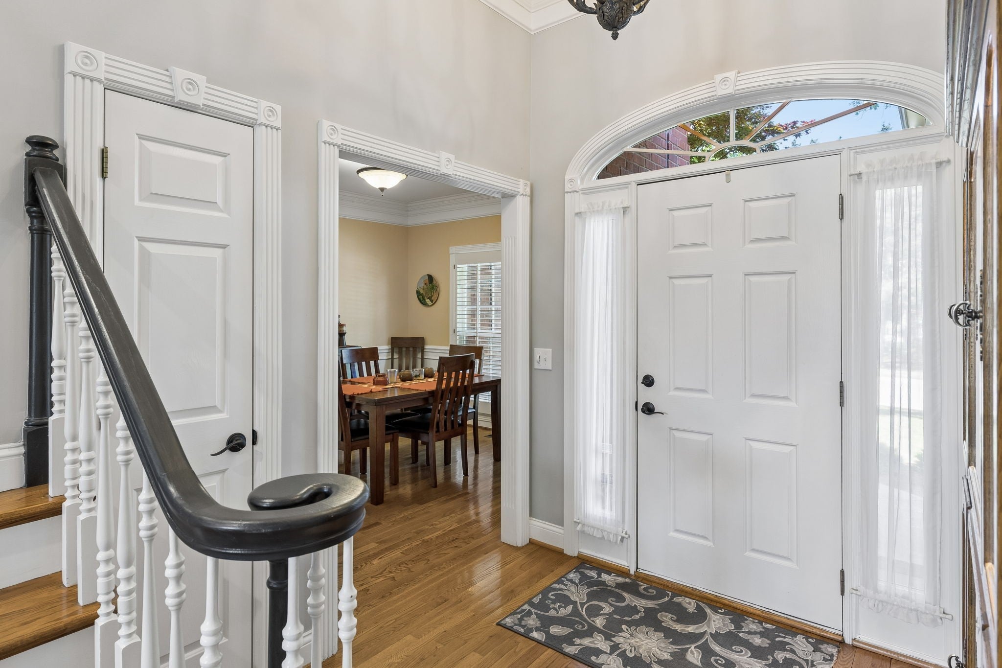 2230 Northwoods Dr