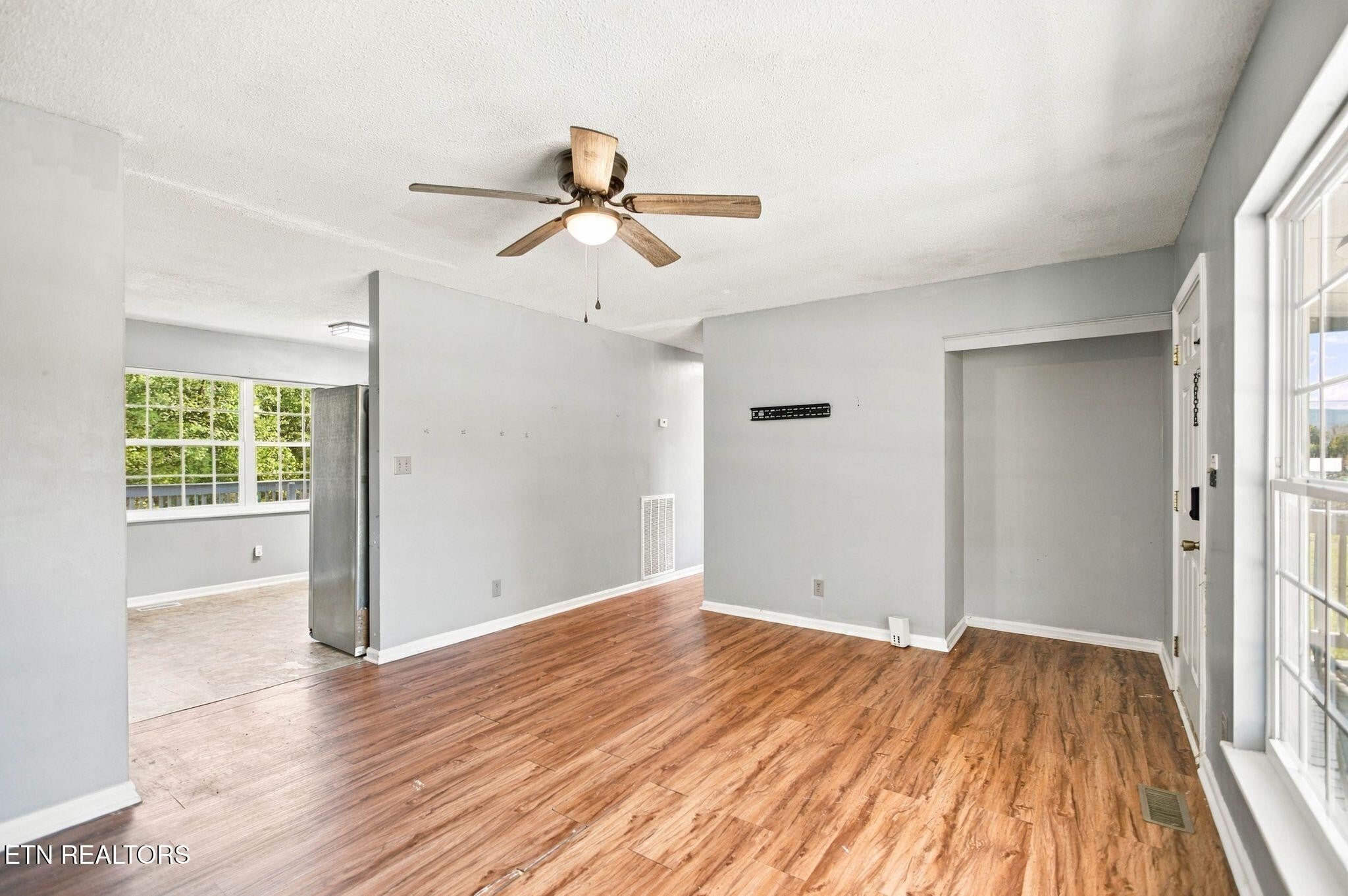326 Grady Rd